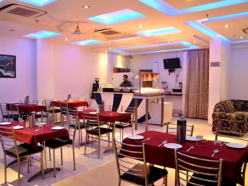 Hotel Delhi 55 @ New Delhi Railway Station Nova Deli Exterior foto